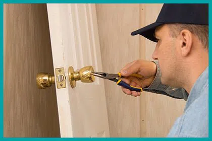 Top Locksmith Services Haverhill, MA 978-272-0761 Top Locksmith Services Haverhill, MA 978-272-0761 - 1-Locksmith